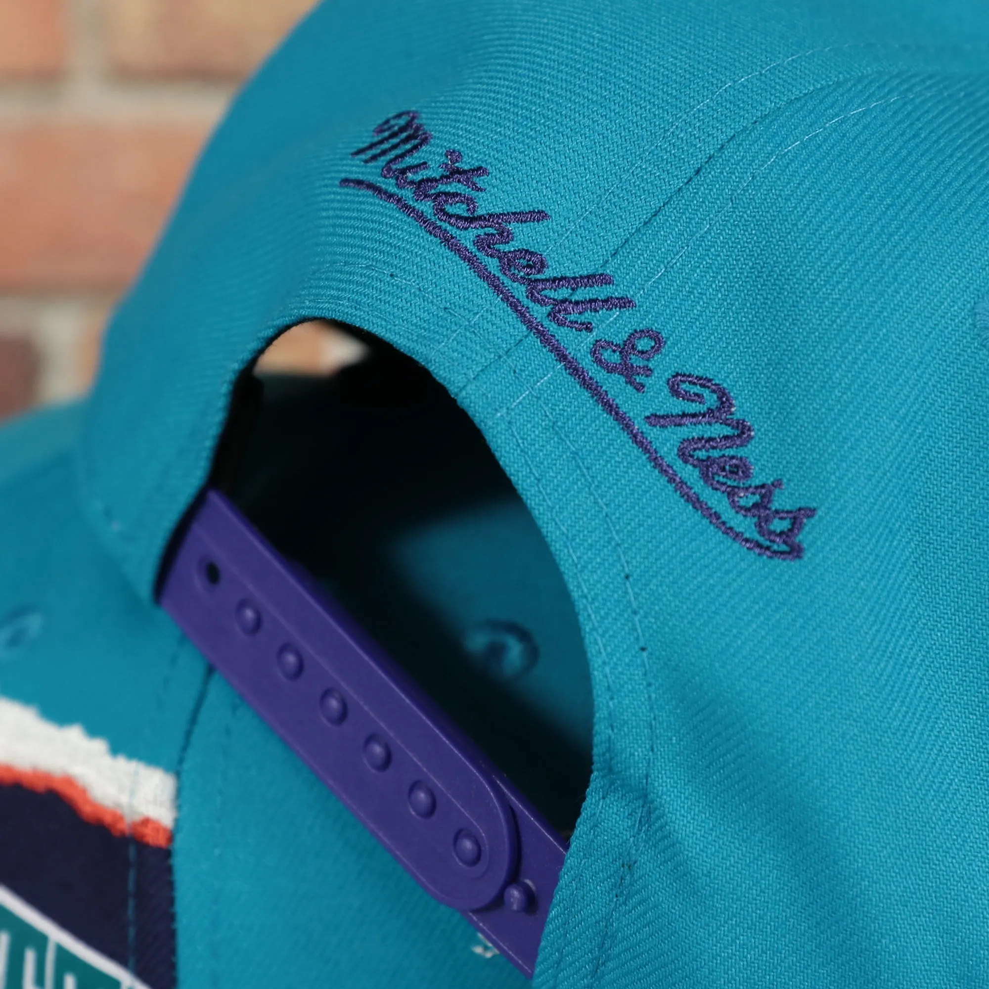 Charlotte Hornets Hardwood Classics Jumbotron Charlotte Ripped Wordmark side patch Grey Bottom Teal/Purple Snapback hat | Mitche