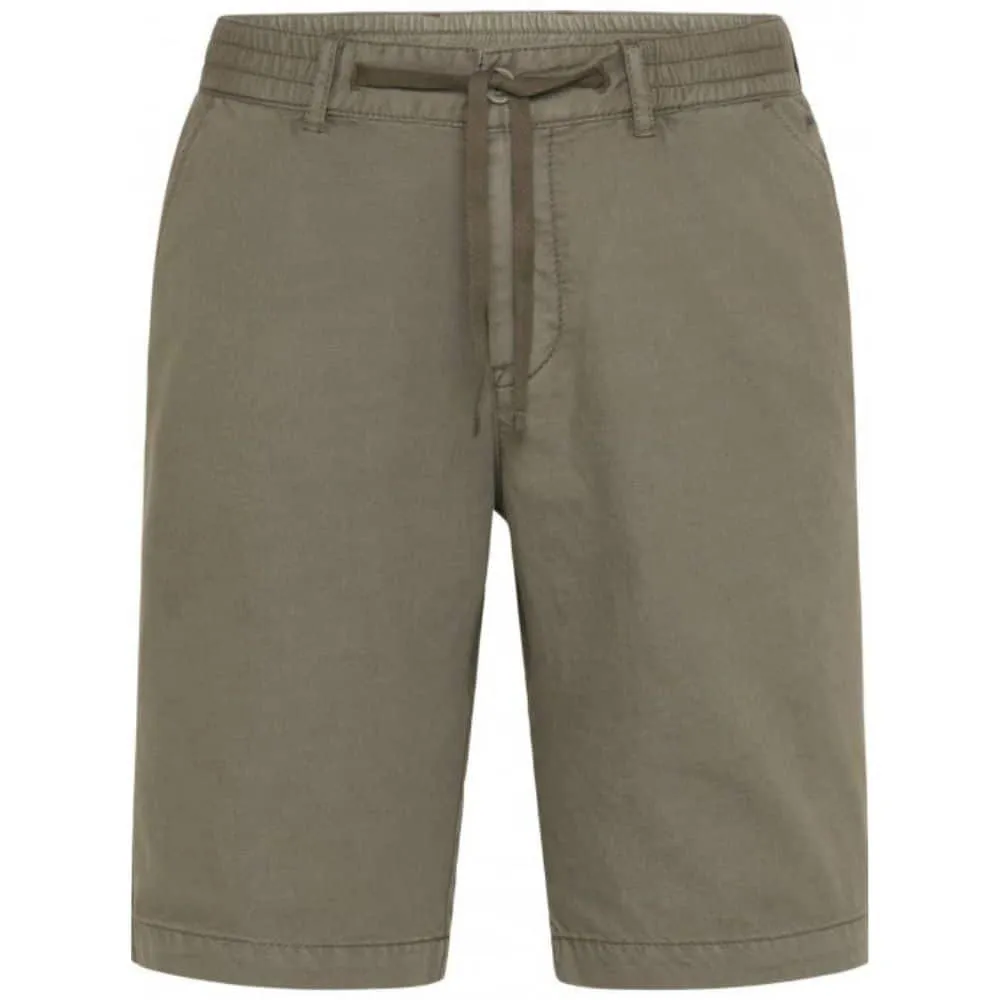 FYNCH-HATTON Casual Fit Olive Cargo Shorts | Menswear Online