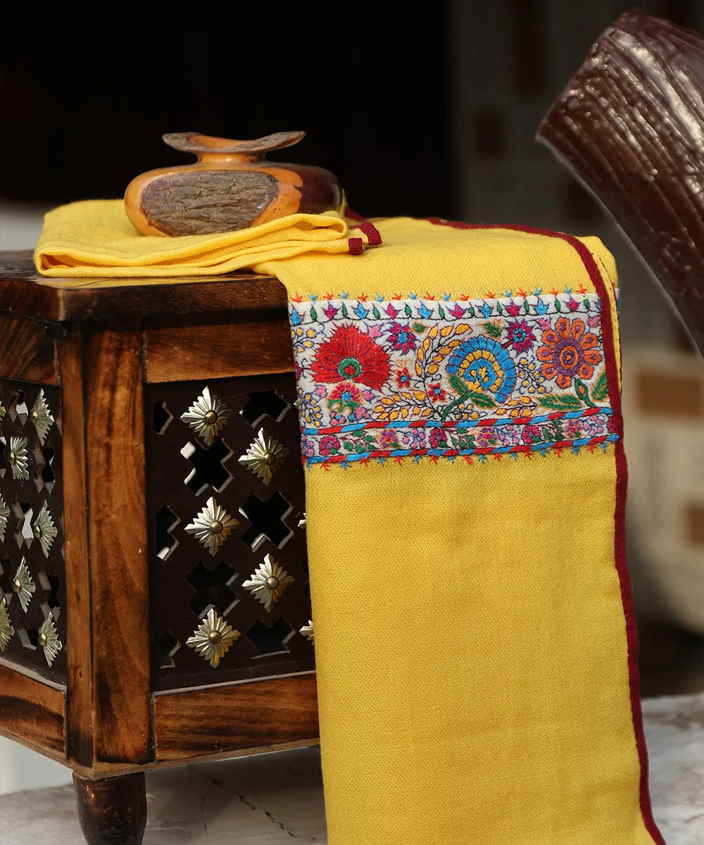 Handwoven Mustard Yellow Pure Pashmina Stoles With Hand Appliqued Kashidakari Border