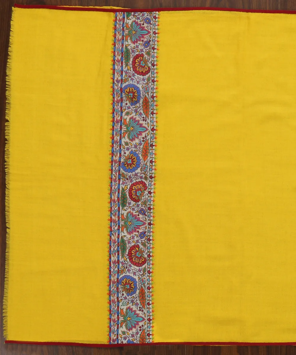 Handwoven Yellow Pure Pashmina Kalamkari Stole With Hand Appliqued Border And Soznikari