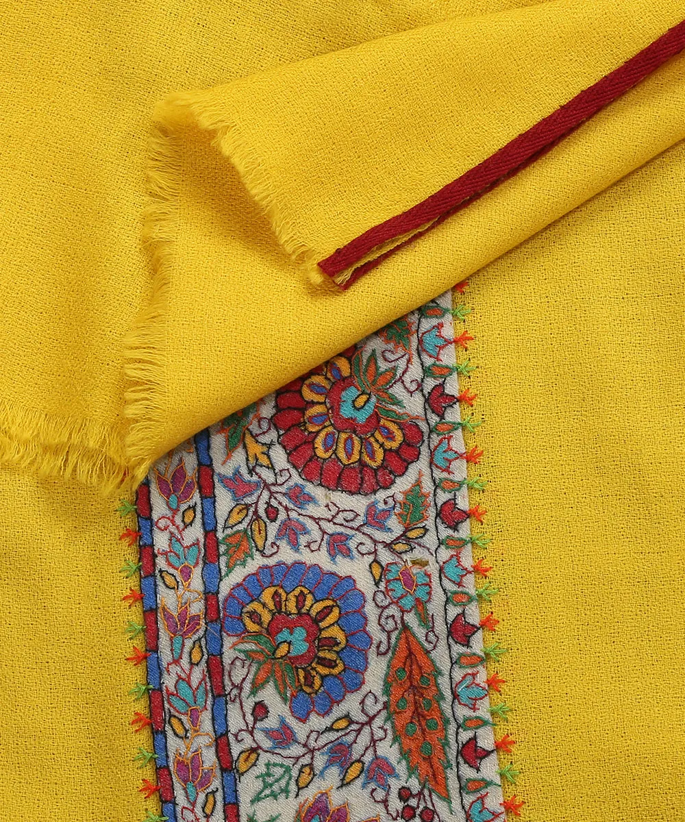 Handwoven Yellow Pure Pashmina Kalamkari Stole With Hand Appliqued Border And Soznikari