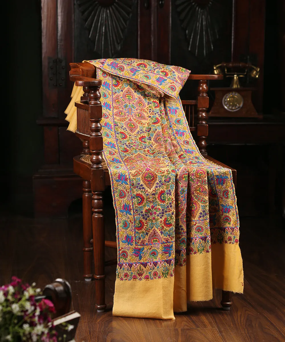 Light Yellow Handwoven Pure Pashmina Shawl With Sozni Work