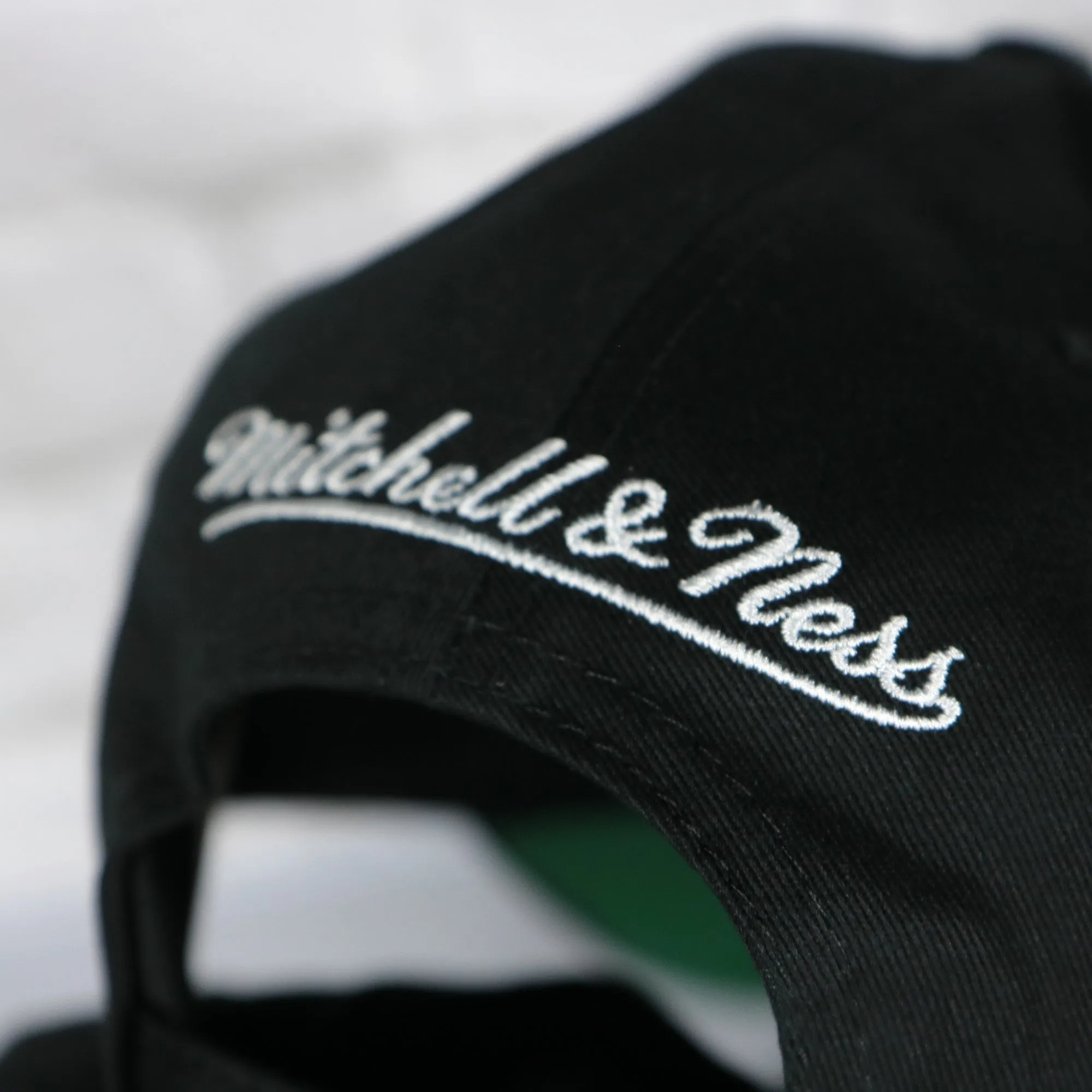 Los Angeles Kings NHL Team Ground 2.0 Green bottom | Black Dad Hat