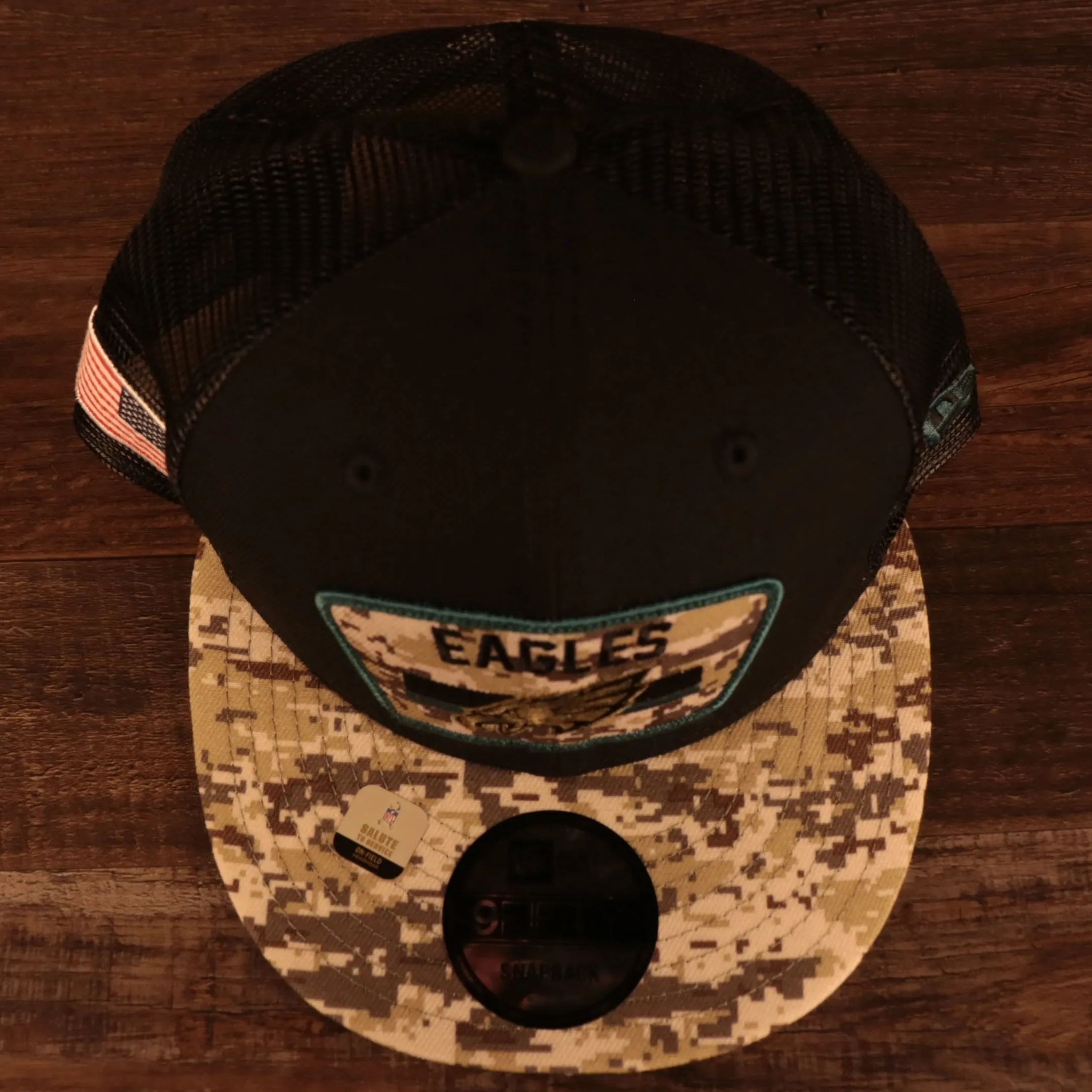 Philadelphia Eagles 2021 Salute To Service On Field Sideline 9Fifty Snapback Trucker Hat