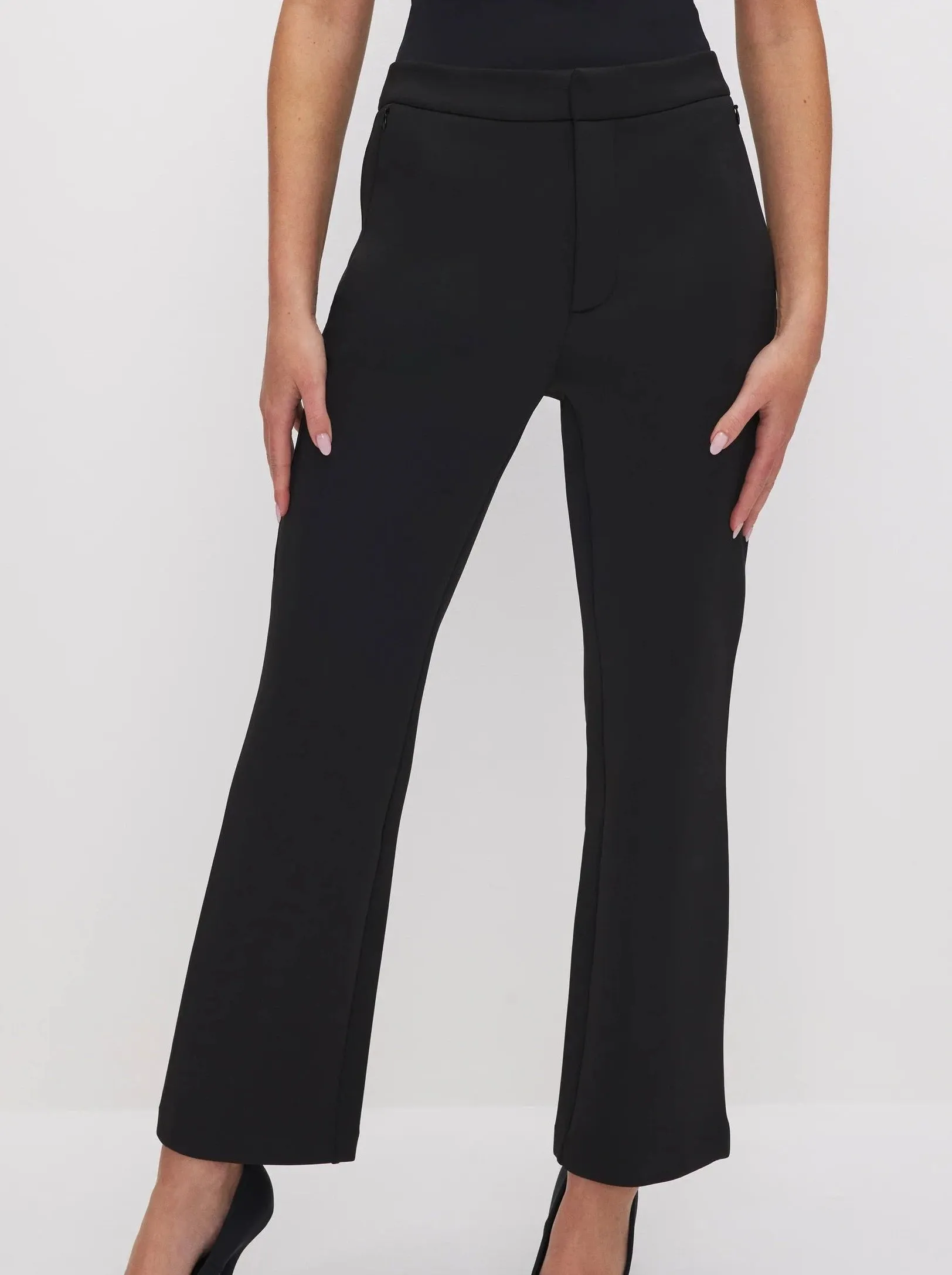 SCUBA CROPPED STRAIGHT