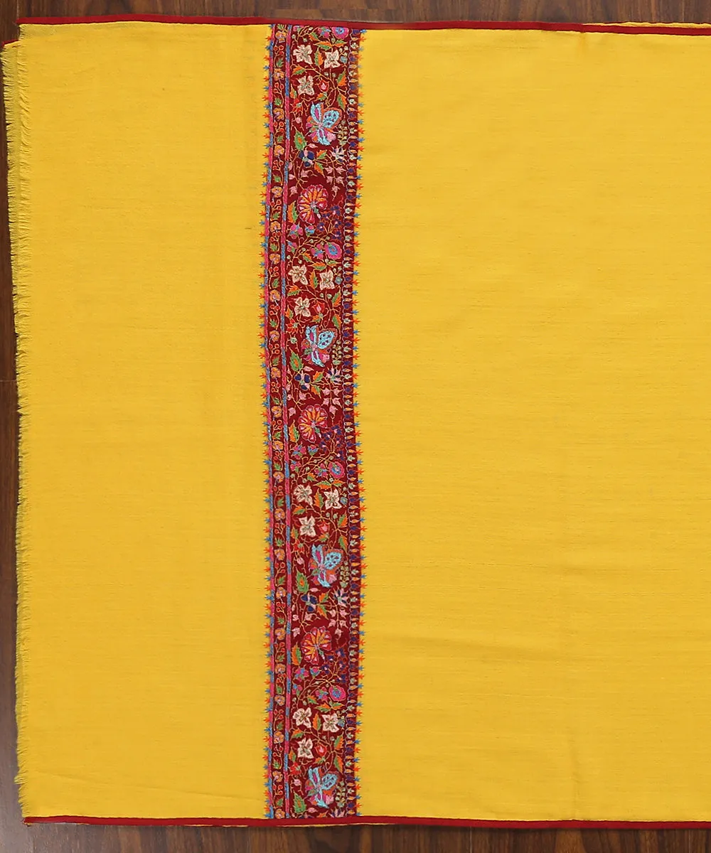 Yellow Handwoven Pure Pashmina Kalamkari Stole With Hand Appliqued Border And Soznikari